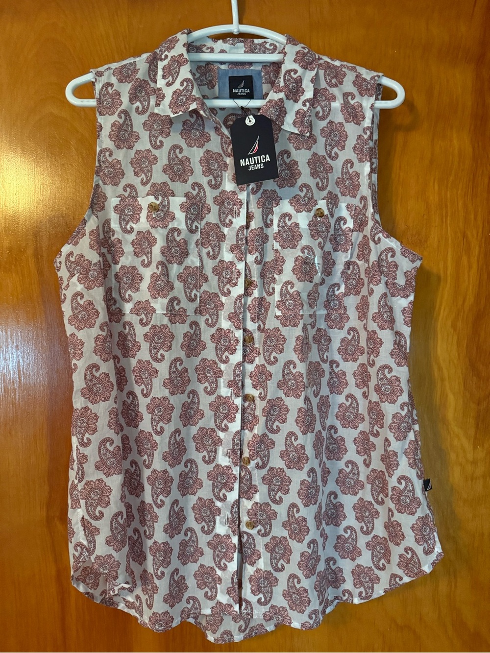 NWT - Nautica Jeans sleeveless button down
Size L Pink and white paisley